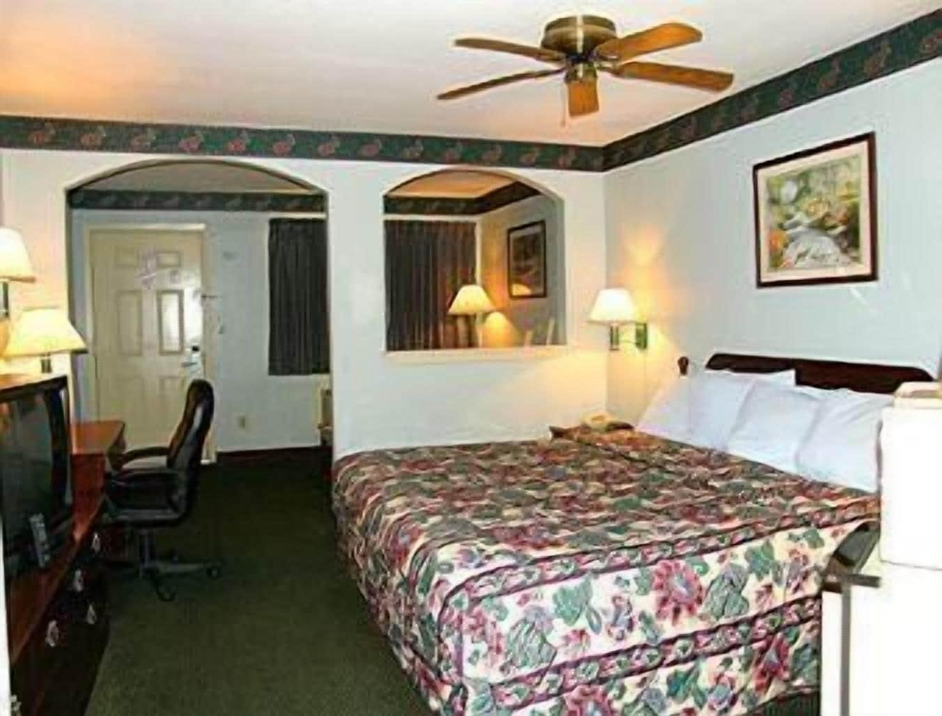 Days Inn By Wyndham El Campo Tx Экстерьер фото